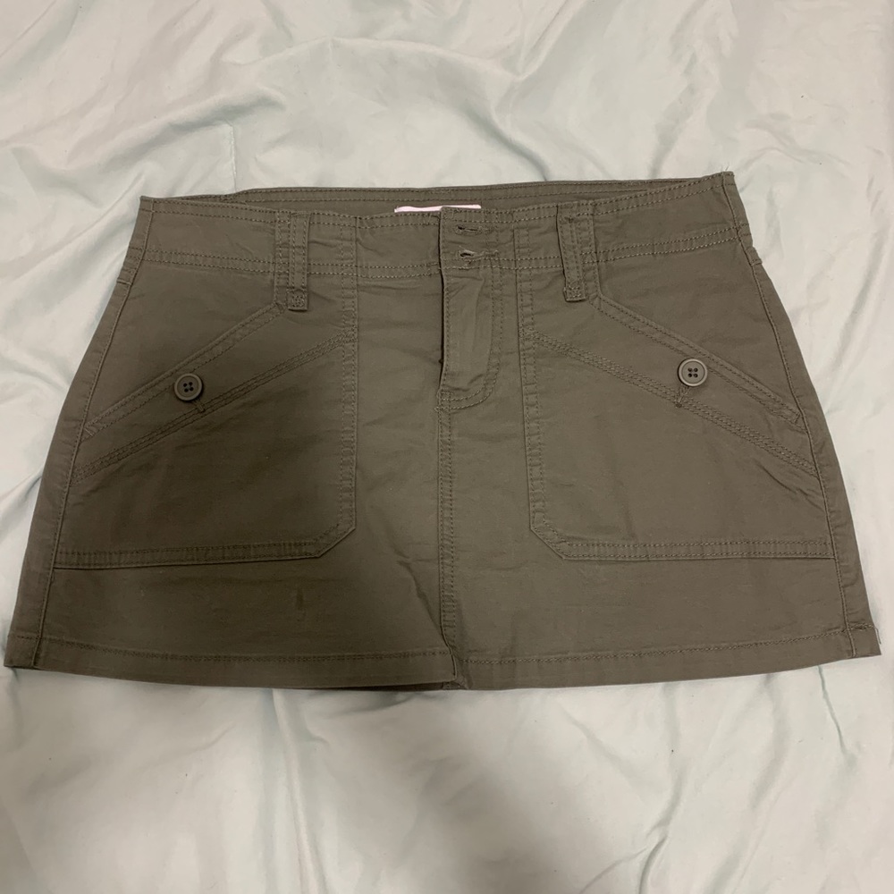 Green Low-Rise Cargo Skirt